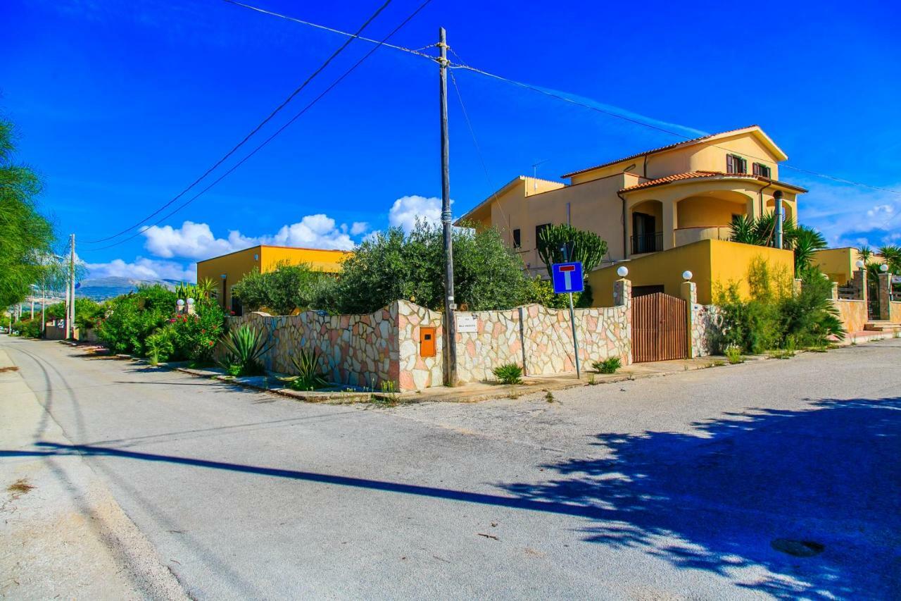Casa Vacanze L'Orizzonte Aparthotel Valderice Exterior foto