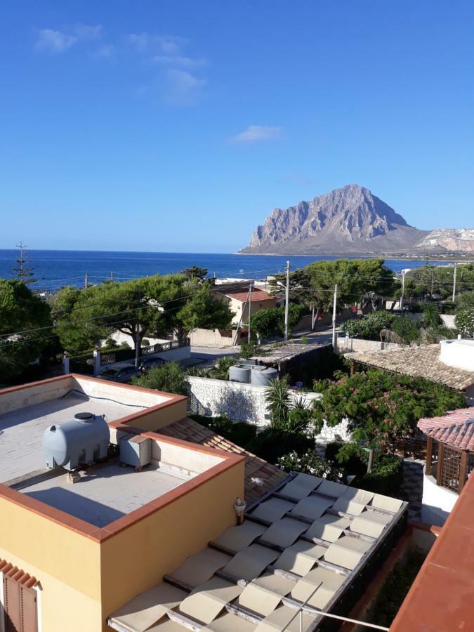 Casa Vacanze L'Orizzonte Aparthotel Valderice Exterior foto